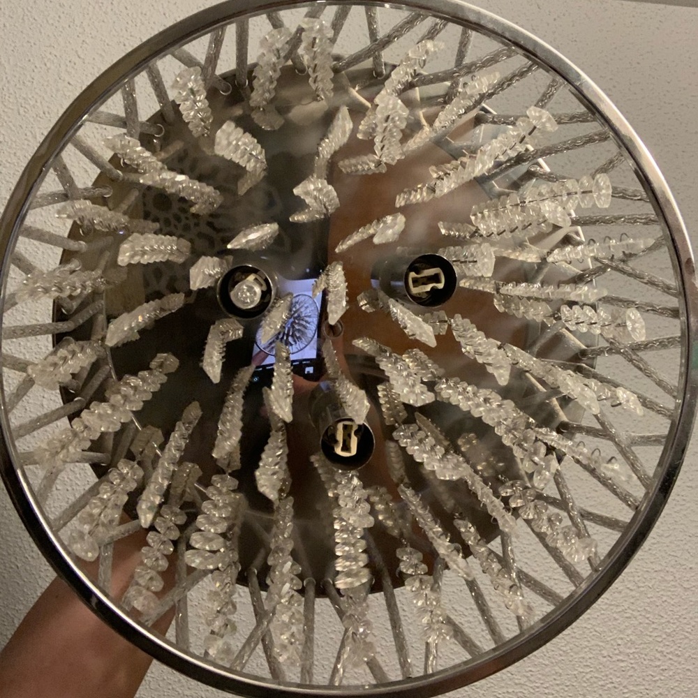 Luxe light fixture